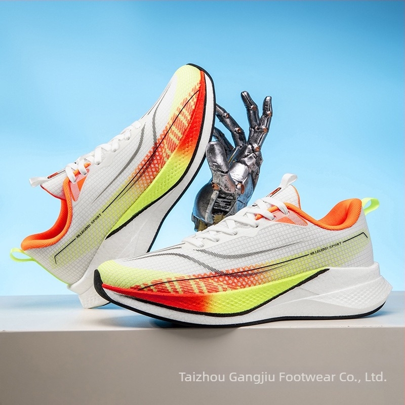 Tenisice za trčanje s Flyknit gornjim dijelom, PU uložak, vezanje, visina pete 3-5 cm