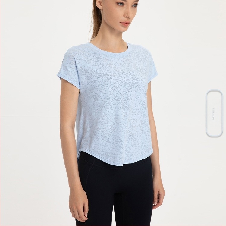 Ženska kratka majica za jogu – brzo se suši, prozračna, udoban labav kroj; tkanina: nylon jacquard; 88% nylon + 12% spandex; slobodan kroj
