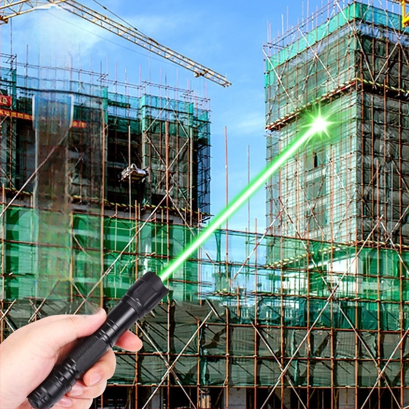 Laserski pokazivač: dugačak domet snopa, punjiv, unaprijeđeni model, jasniji snop