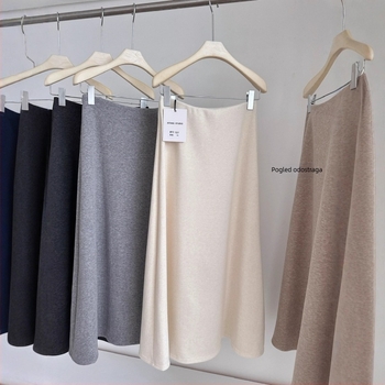 Duga suknja s A-linijom, od pamukove smjese s elastanom, zimska sezona 2025