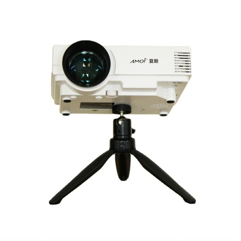 Stolni stalak za mobilno emitiranje — mini stativ s nosačem projektora i dodatnom opremom za kameru; namijenjeno za stolnu uporabu; Nije prilagodljiv; Bez privatne oznake