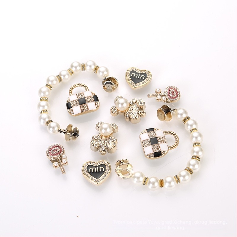 Lf-0154 Dodatak za sandale s bisernim lancem i metalnom teksturom – kompatibilan sa sandalama, platnenim cipelama i papučama; ljeto, proljeće, jesen; sladak akademski stil