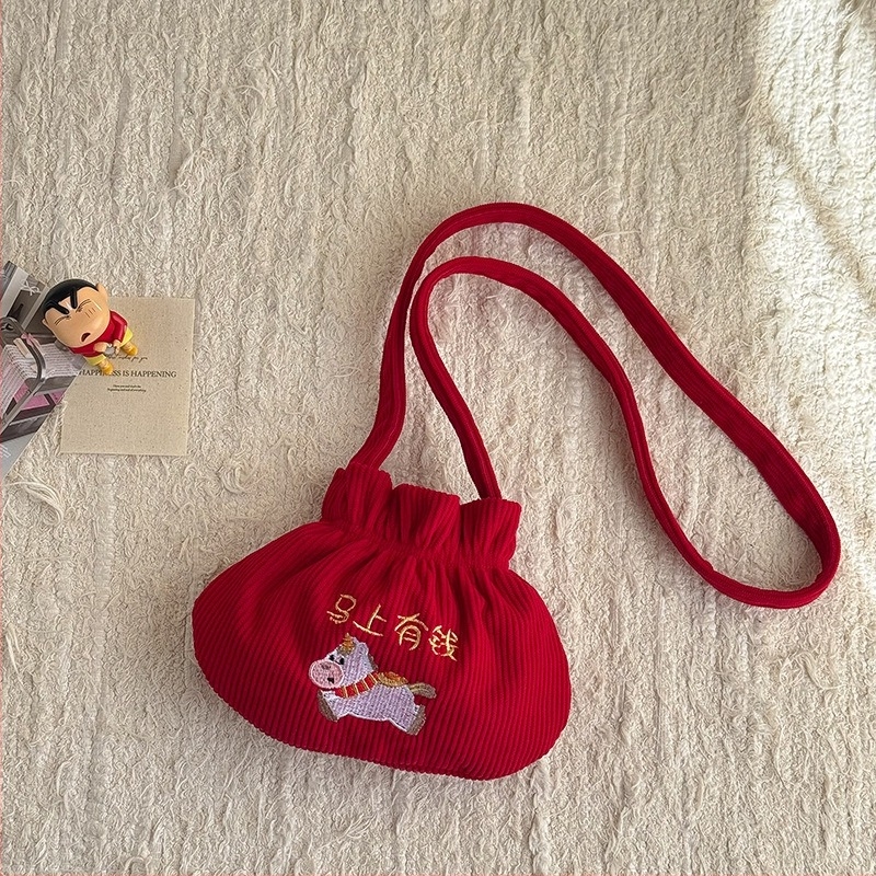 Crossbody torba s motivom vrećice sreće, lagana Oxford tkanina, podstava poliester, anime uzorak, moderan i cool dizajn