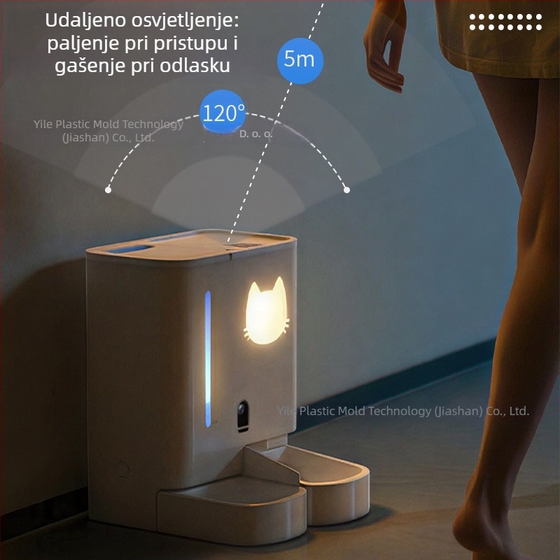 Automatska hranilica za mačke velikog kapaciteta, integrirani sustav vode i hrane, kamera, upravljanje putem aplikacije. Model SY-F6; Djeljivi dizajn; Težina 3,3 kg