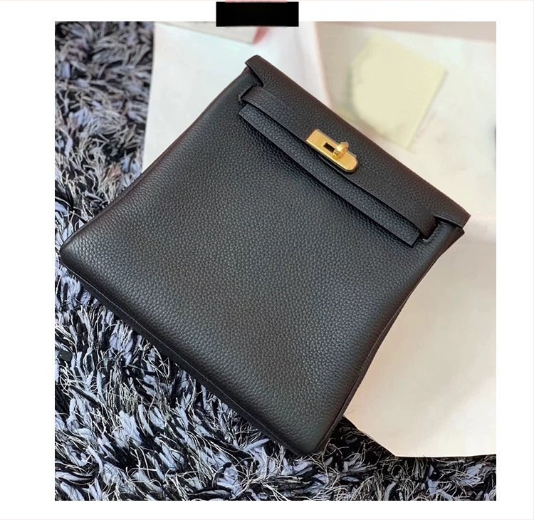 McKendall Ruksak od prave kože, tekstura Litchi grain, kapacitet pod 20 L, Pogodno za iPad, Ergonomska stražnja ploča