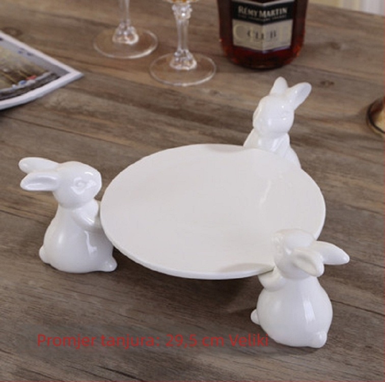 Porcelanski tanjur za desert s motivom zeca, nepravilnog oblika, ispod glazure, pogodan za mikrovalnu