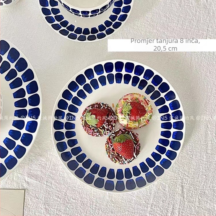 Three Autumn keramički servis posuđa – uključuje tanjure, zdjele, šalice za kavu i šalice; ručno oslikana površina, vintage stil s blagim luksuzom, prikladan za mikrovalnu pećnicu