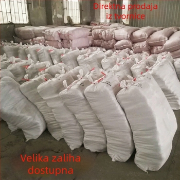 Crveni karirani jednokratni plastični stolnjak, debeli, vodootporan i otporan na masnoće.