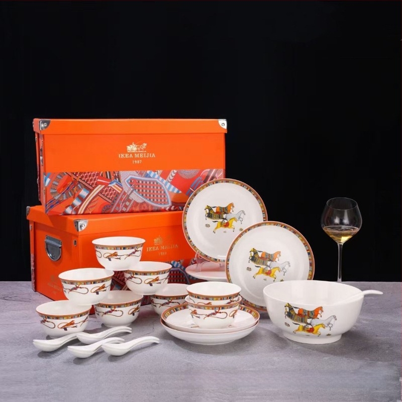 Porcelanski set posuđa s zdjelama i šalicama, moderan minimalistički stil, crtić motiv, mogućnost prilagodbe logotipa, poklon kutija