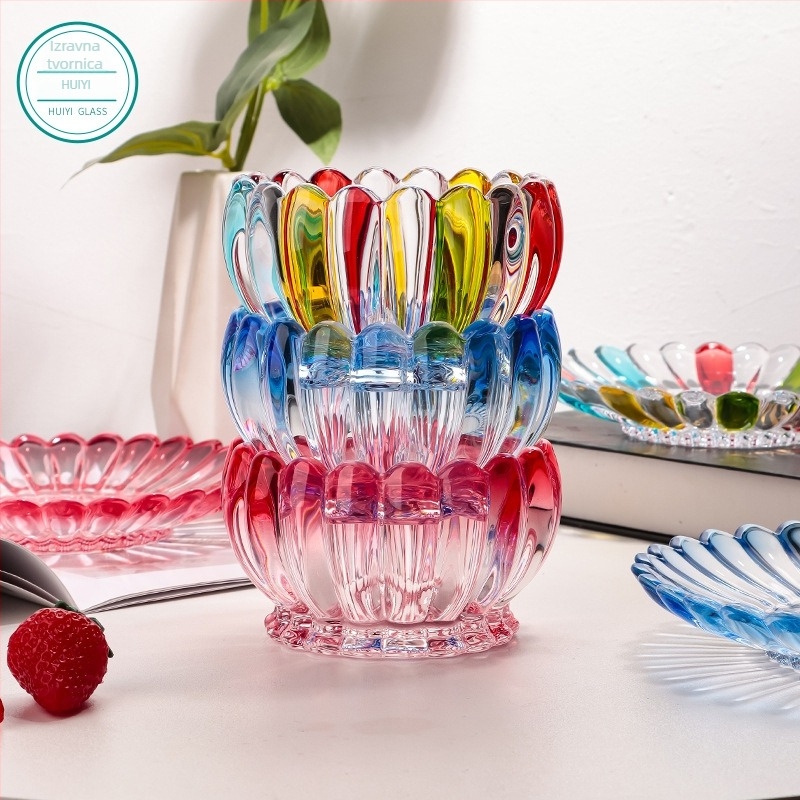 Staklena posuda s lotosom – nordijski minimalisticki stil, visokokvalitetni servis, cvjetni uzorak, ručno crtana površina, moguća prilagodba