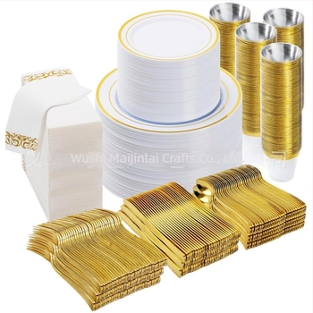 Jednokratni set posuđa od PS tvrdog plastika sa zlatnim rubom; uključuje tanjire za jelo, čaše za vino i pribor (nož, viljka, žlica); prilagodljiv logotip; pakiranje 25 komada; biološki razgradivo; porijeklo: Zhejiang pokrajina