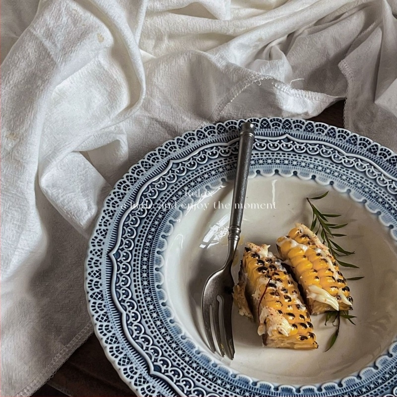 Porcelanska keramička ploča s podglazurnom bojom, kružnog oblika, retro stil, pogodna za mikrovalnu