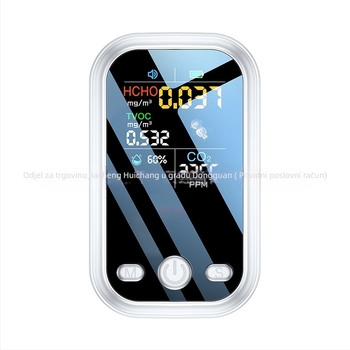 Prijenosni detektor kvalitete zraka D7 — formaldehid 0–9.999 mg/m³, TVOC 0–9.999 mg/m³, CO2 400–5000 ppm; točnost ±5%; napajanje Type-C