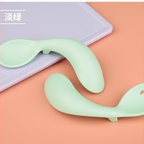 Dvodjelni set zakrivljenih žlica i vilica za bebe, plastika, 12 mjeseci i više, sladak stil