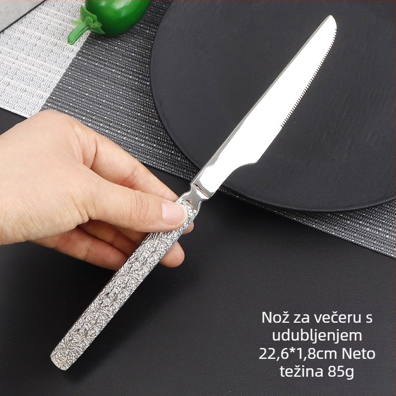 Set pribora od 304 nehrđajućeg čelika s udubljenom završnom obradom – nož, vilica i žlice, ogledno polirano, ručna izrada za odrasle