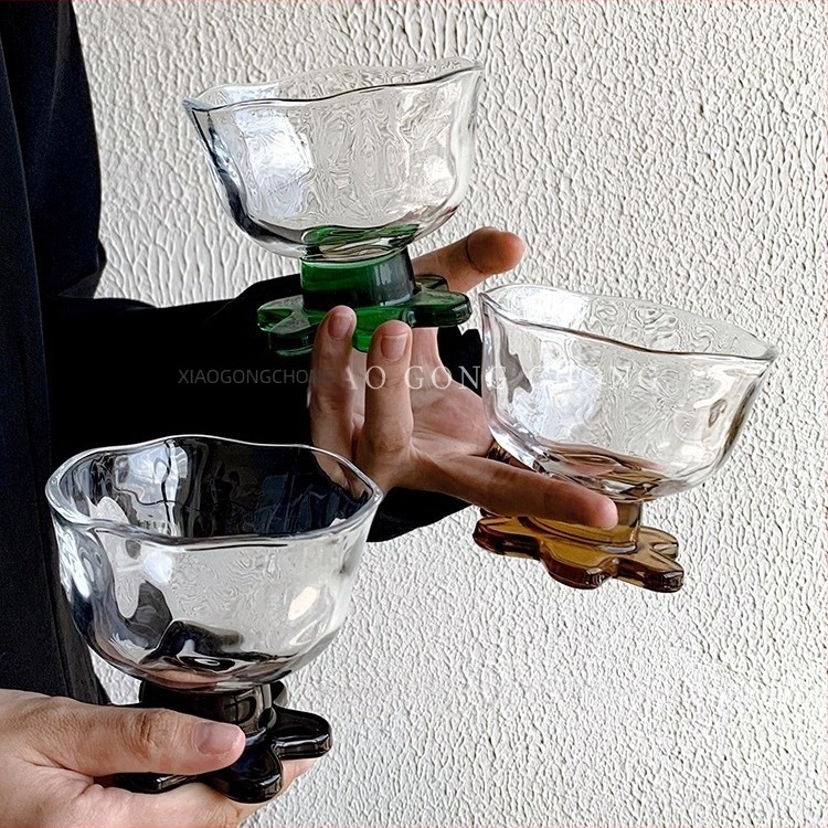Desertna čaša za sladoled s nepravilnim oblikom, staklena, otisnut logotip, prilagodljiva, ekološka