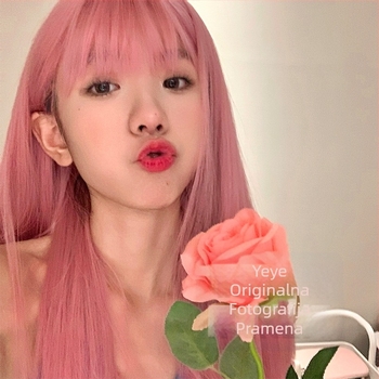 Perika, duga ravna kosa s Qi šiškama, vlakna otporna na visoke temperature, prirodan izgled