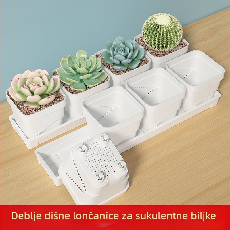 Kvadratna plastična posuda za cvijeće, prozračna i izdržljiva, za stolnu upotrebu, izrađena injekcijskim oblikovanjem.