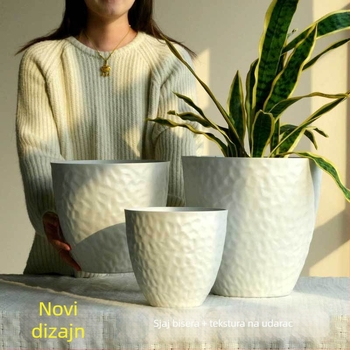 Plastična okrugla cvjetna posuda, otporna na deformacije, čvrsta i izdržljiva, za stolni ili podni rad (Materijal: Plastika; Oblik: Okruglo; Upotreba: Stol/pod; Otpor prema deformacijama; Trajnost)