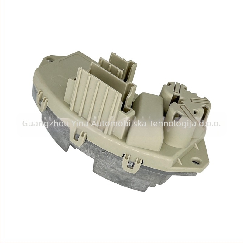 BMW E90 modul ventilatora - Modul upravljanja ventilatorom, plastika; dijelovi: 64119265892, 64119266185, 64119146765