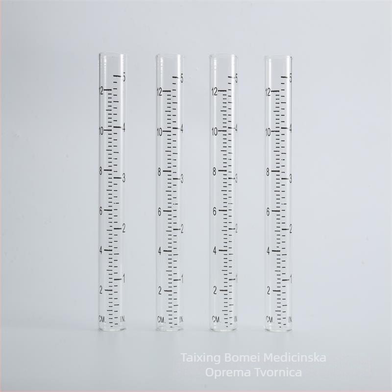 Stakleni kišomjer s plosnim otvorom i ispisivom skalom za vanjsko mjerenje kiše