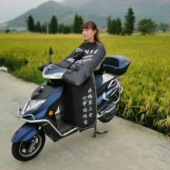 PVC jednodjelni štit za tricikl, motocikl i električna vozila — za višekratnu upotrebu, mogućnost tiskanja logotipa, brend Splendid