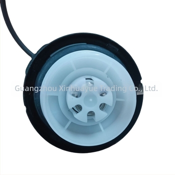 Unutarnji poklopac spremnika goriva za Mazda CX-3, CX-5, CX-9 — Marka KABAHE, kodovi KD35-42-250; BBP3-42-250A; KD5542250; KD3542250A; 17251-1AM0A