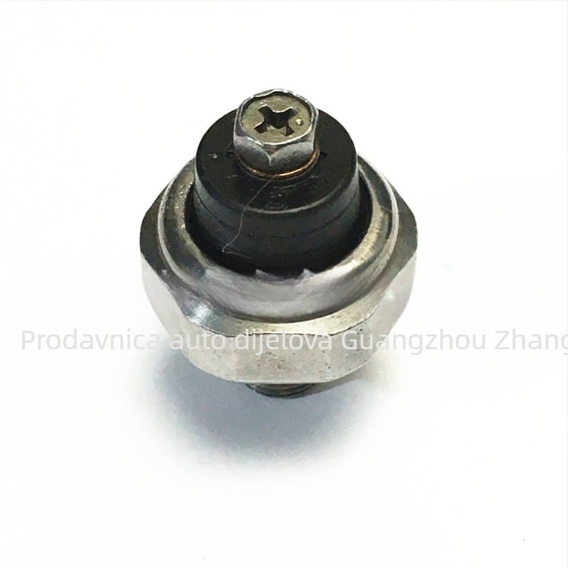 Senzor tlaka ulja za Yanmar motore, model 124060-39452; raspon 1; točnost 1