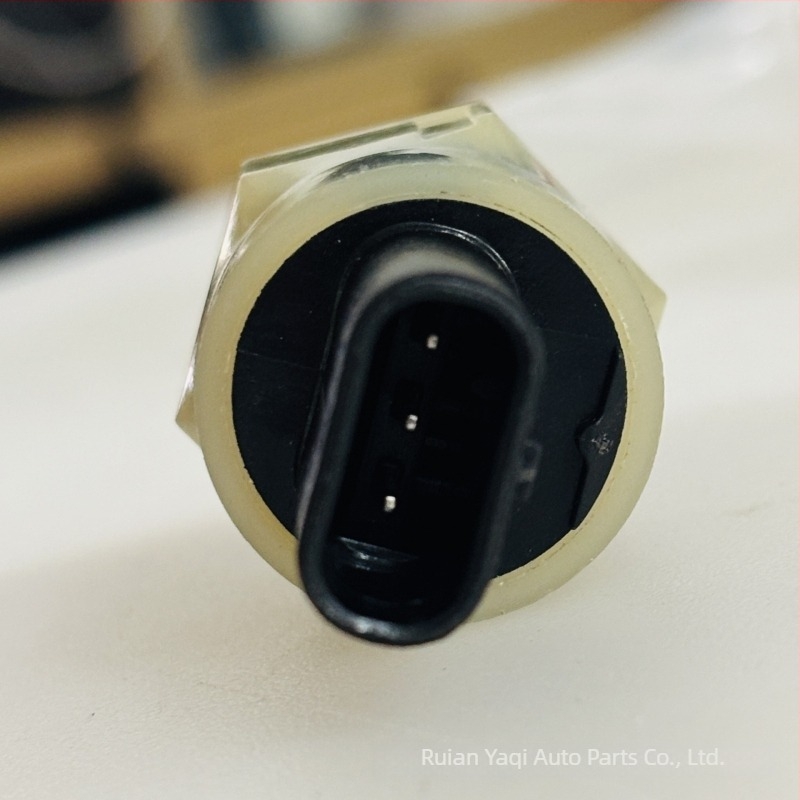 Volvo senzor tlaka ulja i temperature ulja motora 31405635 (Model 31405635; Raspon mjerenja: Standardno; Točnost mjerenja: Standardno; Opseg primjene: 68003360aa 5033317ac 5033317ab)