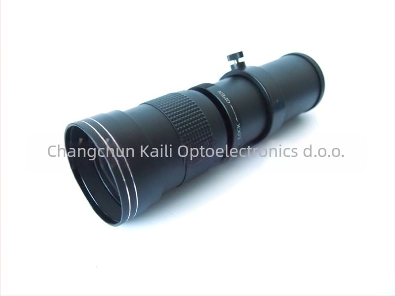 Kelda 420-800mm F/8.3-16 Zoom teleobjektiv za astronomiju — ručno fokusiranje; 2 skupine po 4 elementi; filter Ø67mm; najbliža točka fokusa 1,5 m