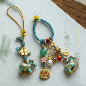 Lanac za telefon s USB diskom – bakrena legura, dizajn ljuljačkog konja, kineski stil ključeva