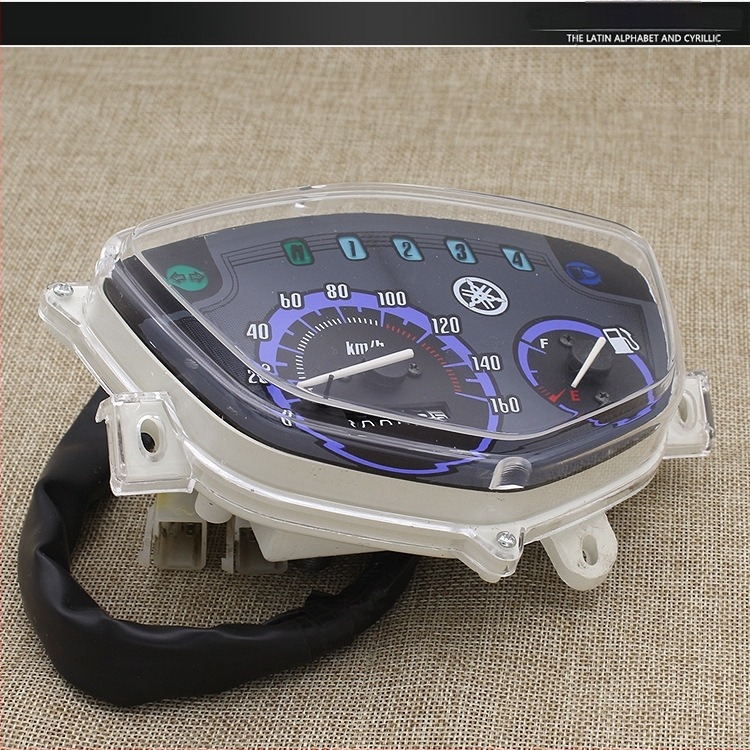 Sastav instrument ploče za Linhai C8 motocikl — odometar i brzomjer, prekidač paljenja, indikatori, rasvjeta instrumenta, model C8, marka Mogelon