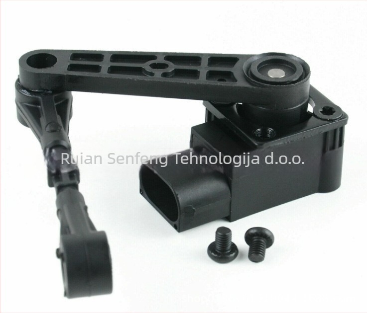 Senzor visine za Land Rover LR020155, LR020157, LR020159, LR020161 – senzor visine ovjesa, raspon mjerenja 90, točnost 0,1, masa 470 g, 3-pini priključak