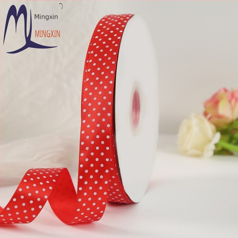 Poliester satin traka s točkicama za DIY dodatke za kosu — Postcard