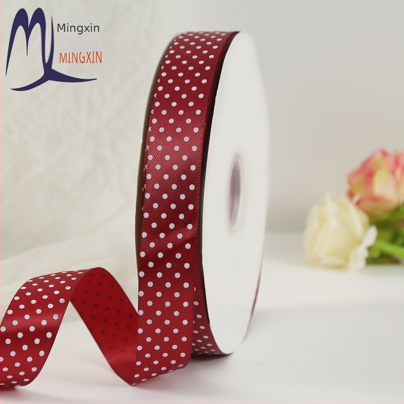 Poliester satin traka s točkicama za DIY dodatke za kosu — Postcard