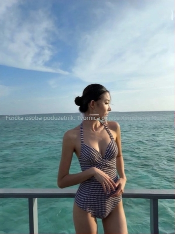 Ženski jednodijelni kupaći kostim s ugrađenim jastučićima, bez rukava, poliester, podstava poliester