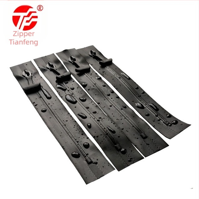 Najlon vodootporan zip s zatvorenim krajem; Značka: Lala hand