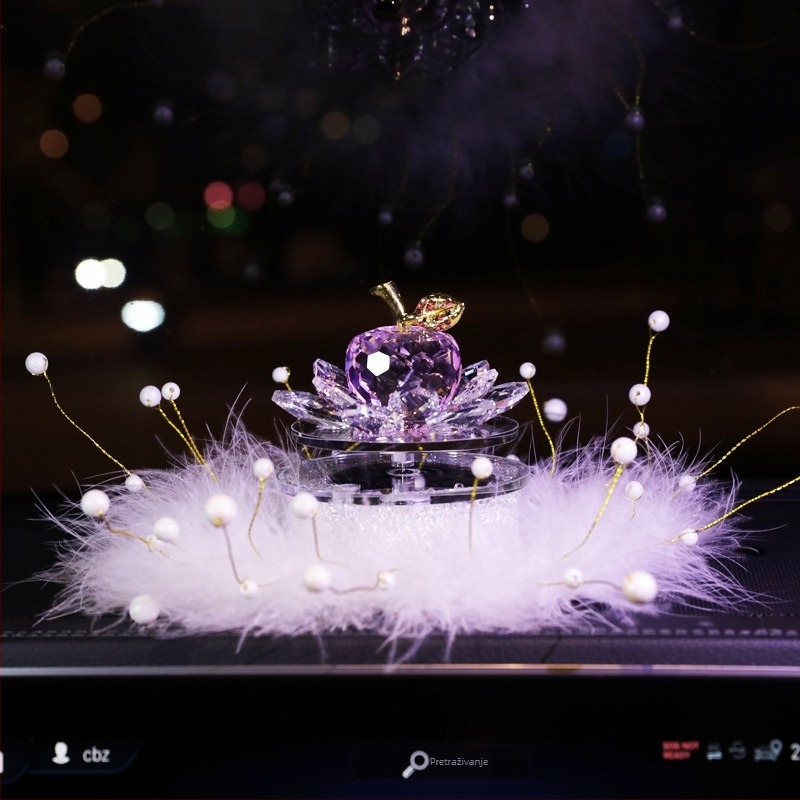 Auto dekoracija na solarnu energiju: rotirajuće kristalno jaje s držačem parfema u obliku lotosa, za središnju konzolu