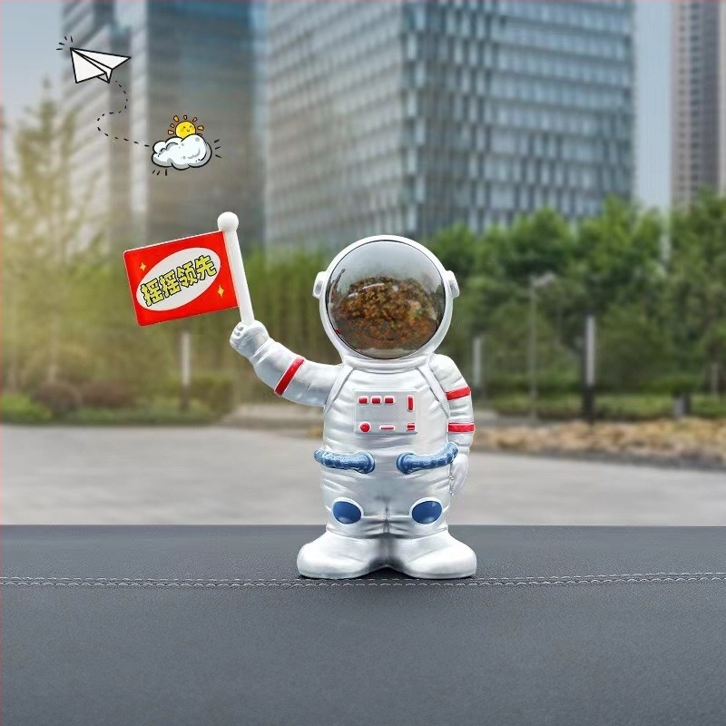 Auto ukras s astronautom – plastika, kineski tradicionalni stil, dekoracija, bez prilagođavanja