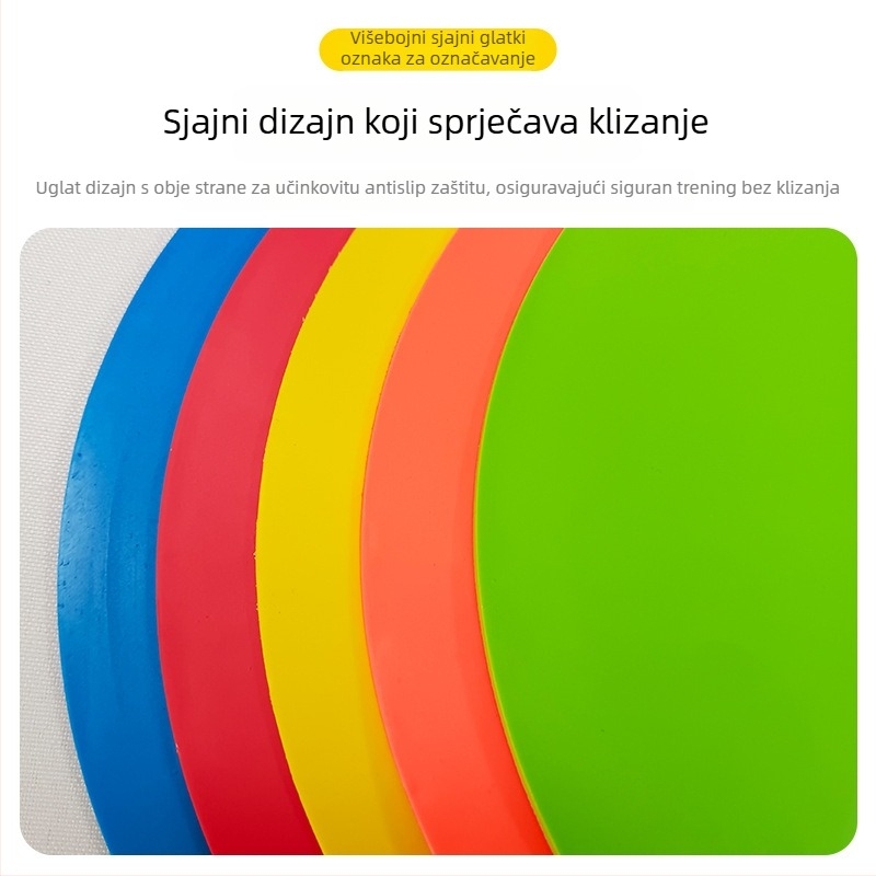 Nogometni trenažni pribor s orijentacijskim naljepnicama, ravnim diskom za označivanje i mekanim diskom za prepreke - Model E18