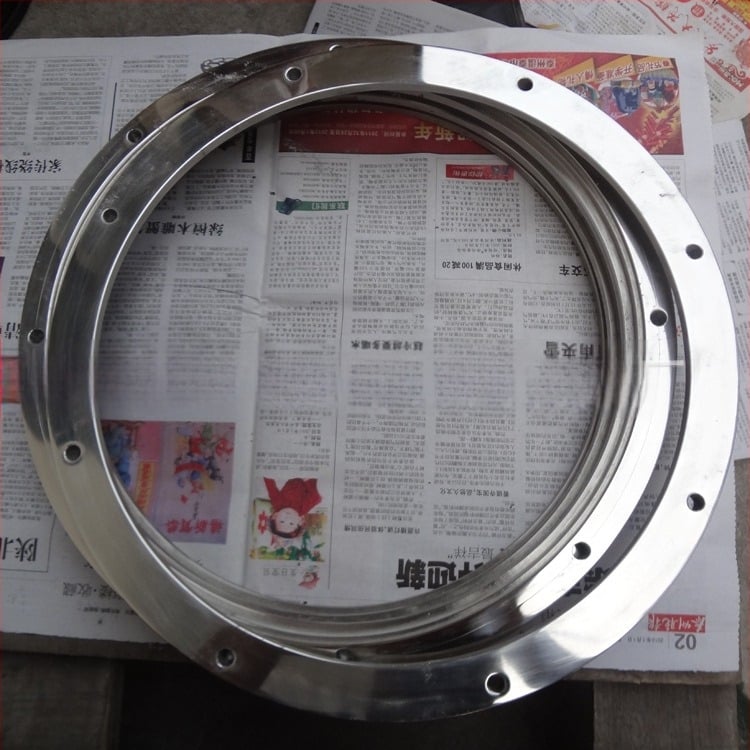 Flanša od nehrđajućeg čelika, axiijskog tipa, zavaren spoj, visoka otpornost na tlak, model: hladno valjana flange