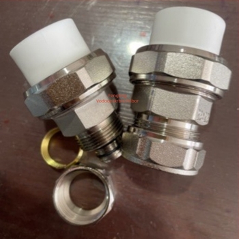 PPR na aluminijsko-plastičnu cijev s potpuno bakrenim spojem, izravno spajanje - Materijal: Bakar; Podrijetlo: Zhejiang; Način spajanja: Topljenje; Debljina zida: 3