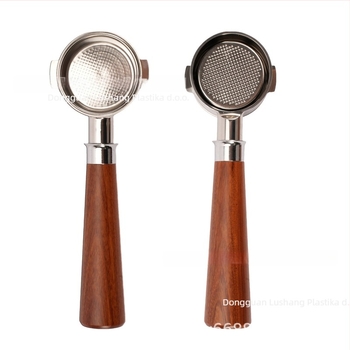 Portafilter bez dna za espresso strojeve EC310/680 — marka LX, lansiran u proljeće 2020, odvojiv, prilagodljiv, mogućnost ispisa logotipa