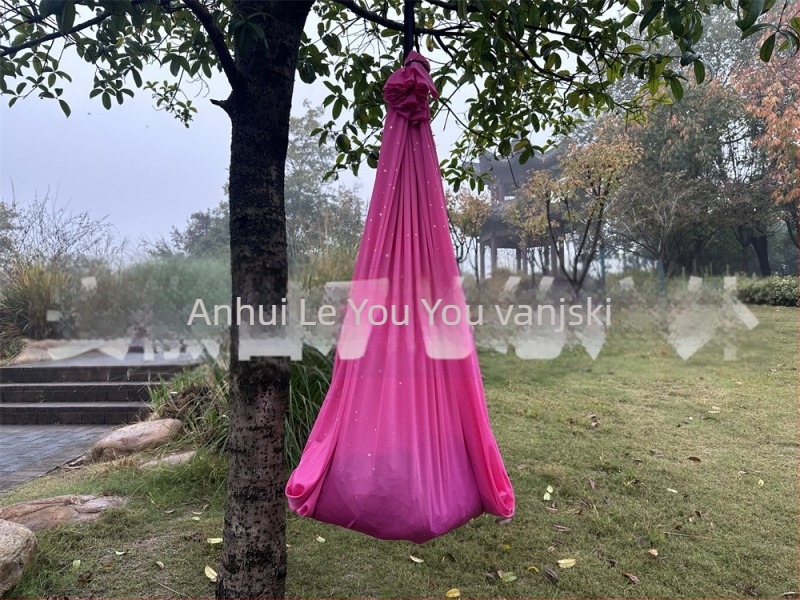 Dječji Hammock za unutarnju i vanjsku upotrebu — poliesterna površina, maksimalno opterećenje 150 kg, težina 0,8 kg, prilagodljivo, podrijetlo Anhui