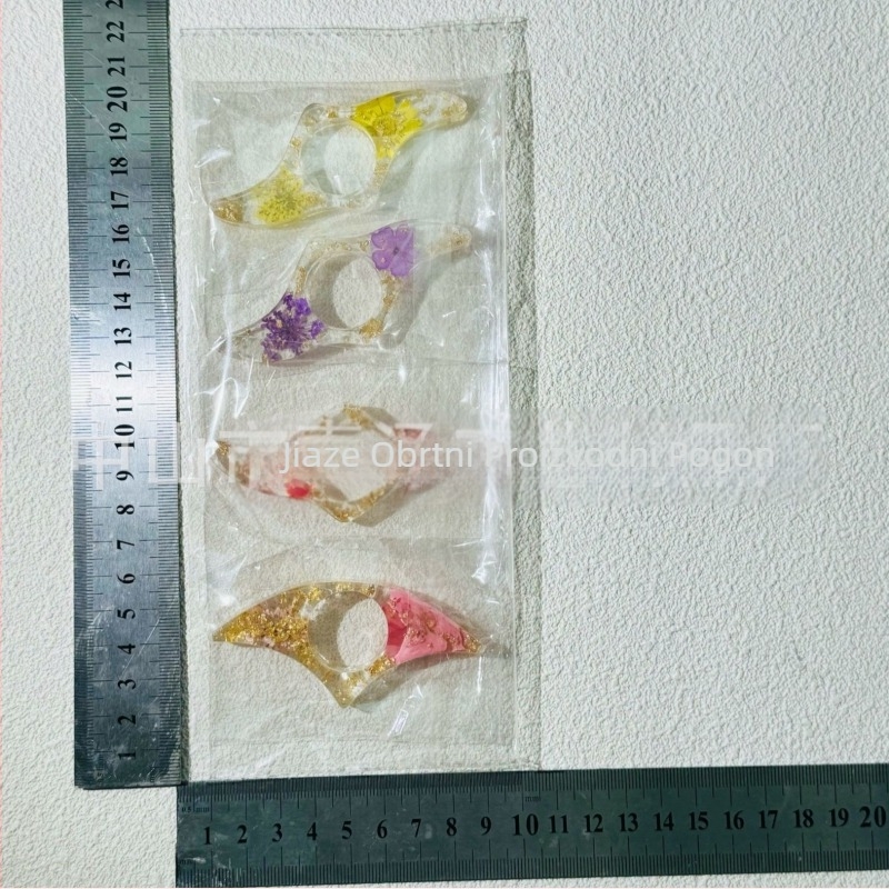 Preša za knjige sa suhim cvijećem i držačem palca – plastika, antički stil, proziran model, osnovno pakiranje