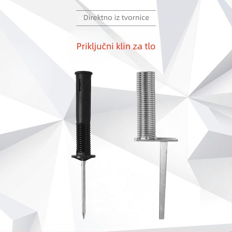 Nogometna oprema za trening: čelični opružni kolčići za tlo, stupovi za kutne zastavice i umetci zastavica
