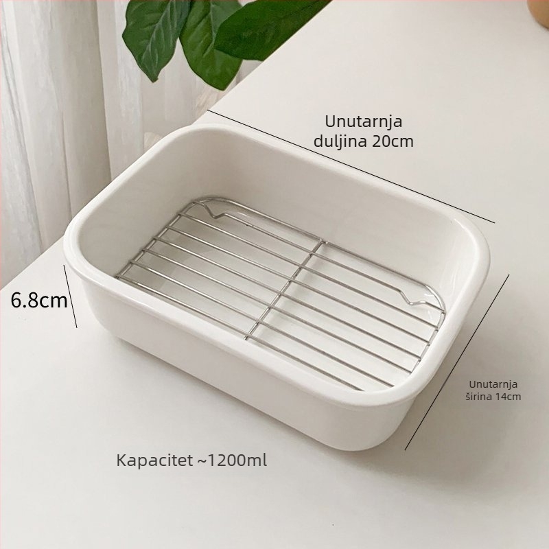 Porcelanska tava za pečenje, pogodna za mikrovalnu pećnicu, moderan minimalistički stil.