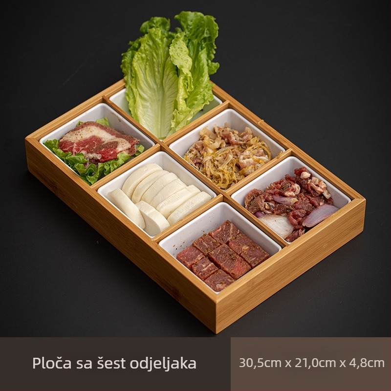 Bambusni tanjur za posluživanje s devet kvadratnih odjeljaka — kvadratnog oblika, japanski stil, prugasti uzorak
