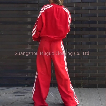 Dvodijelni casual kostim s V-izrezom i dugim rukavima, pulover i hlače, prugasti/pleteni mreža uzorak, Spandex tkanina, 90–95% Spandex, proljeće 2025, japansko-korejski ležerni stil