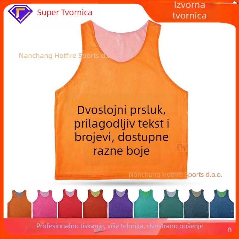 Dvostruko slojevita trenirka s dvostrukom mrežom sprijeda i straga za nogometni tim, prilagodljiv logotip i broj